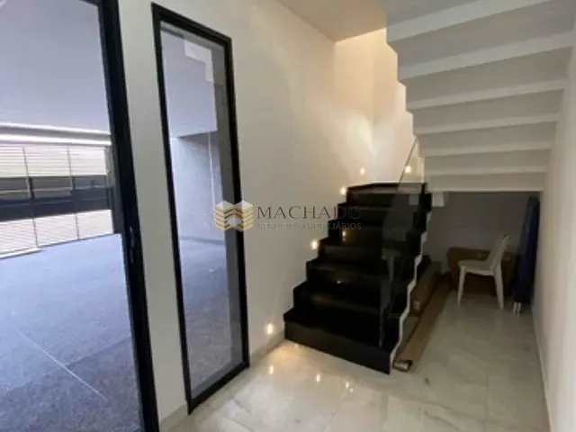 Sobrado com 175m² 3 quartos e 4 banheiros, à venda, no bairro Portais (Polvilho) em Cajamar