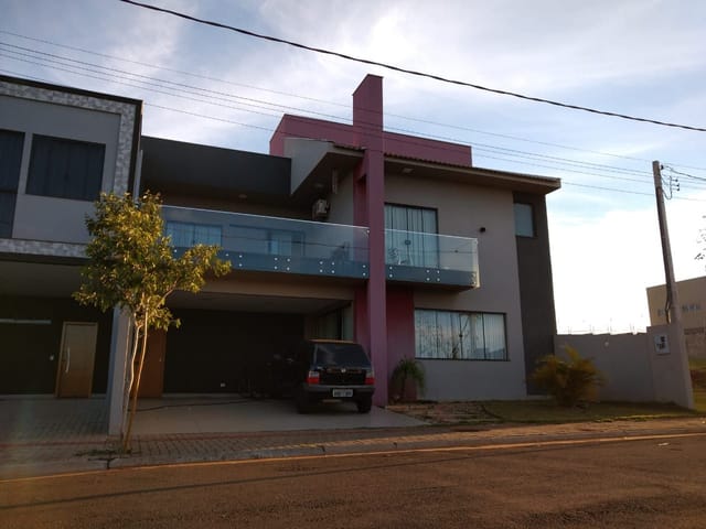 Sobrado com 252m², à venda, no bairro Residencial Morada das Flores em Cambé