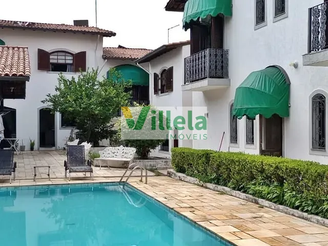 Sobrado 8 quartos e 3 banheiros, à venda ou para alugar, no bairro Centro em Poá