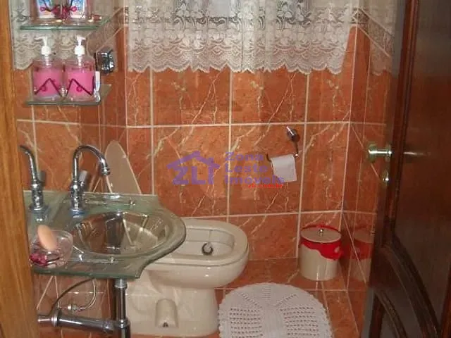 Sobrado com 270m² 3 quartos e 5 banheiros, à venda, no bairro Jardim Vila Formosa em São Paulo