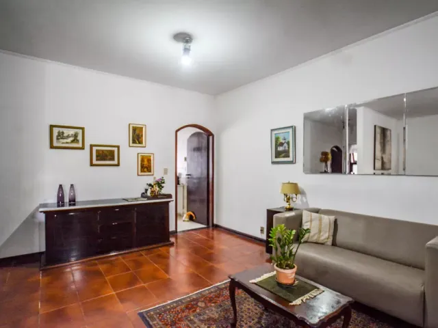 Sobrado 3 quartos e 4 banheiros, à venda ou para alugar, no bairro Santa Terezinha em Santo André