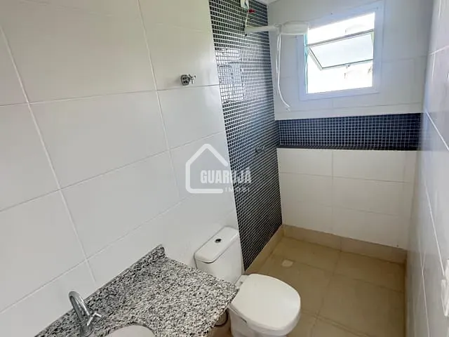 Sobrado 2 quartos e 3 banheiros, à venda, no bairro Jardim Enseada em Guarujá