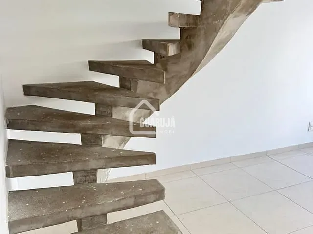 Sobrado 2 quartos e 3 banheiros, à venda, no bairro Jardim Enseada em Guarujá