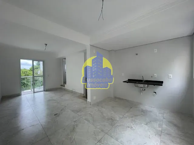 Sobrado com 700m² 2 quartos e 2 banheiros, à venda, no bairro Vila Osasco em Osasco