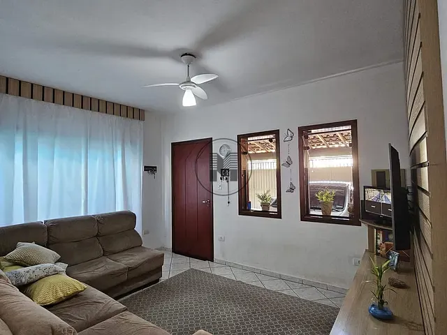 Sobrado 3 quartos e 3 banheiros, à venda, no bairro Residencial Portal da Mantiqueira em Taubaté