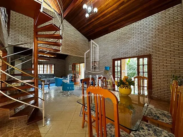 Sobrado com 1000m² 2 quartos e 2 banheiros, à venda, no bairro Recanto Vista Alegre em Americana