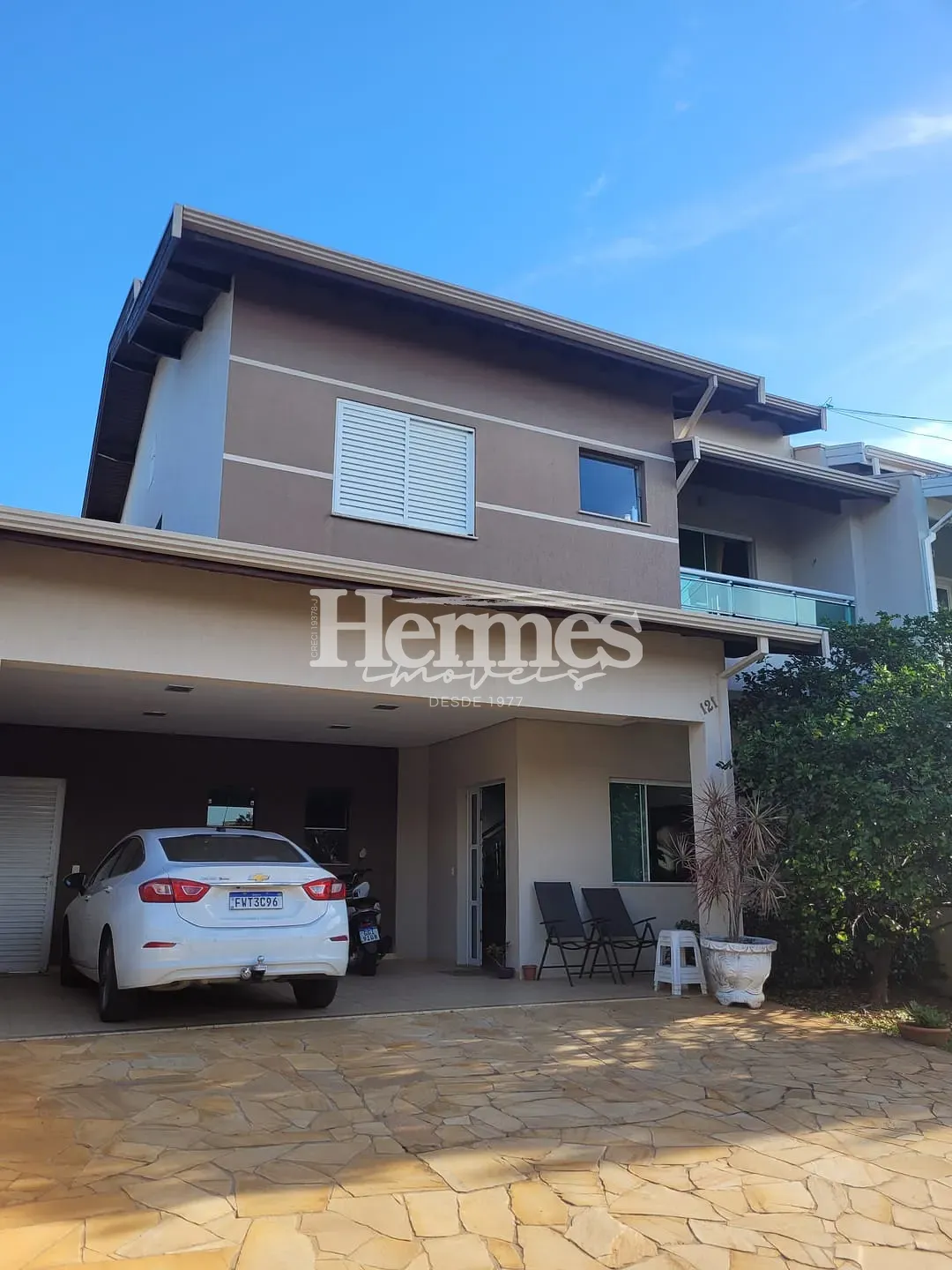 Sobrado, 4 quartos, 246 m² - Foto 1
