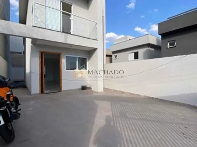 Sobrado com 142m² 2 quartos e 3 banheiros, à venda, no bairro Portais (Polvilho) em Cajamar