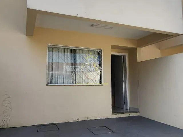 Sobrado 2 quartos e 3 banheiros, à venda, no bairro Tabuleiro em Camboriú