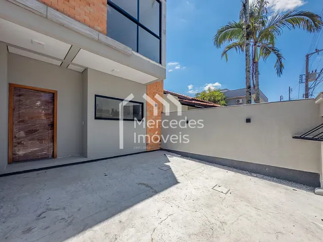 Sobrado com 102m² 3 quartos e 3 banheiros, à venda, no bairro São João em Itajaí