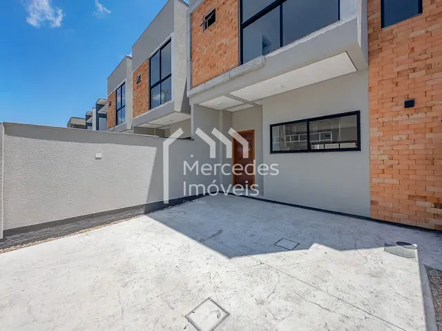 Sobrado com 102m² 3 quartos e 3 banheiros, à venda, no bairro São João em Itajaí