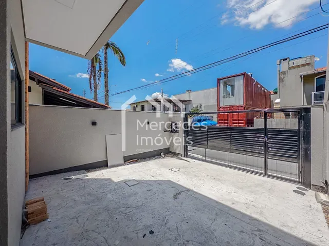 Sobrado com 102m² 3 quartos e 3 banheiros, à venda, no bairro São João em Itajaí