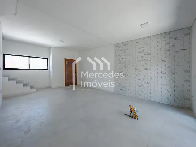 Sobrado com 102m² 3 quartos e 3 banheiros, à venda, no bairro São João em Itajaí