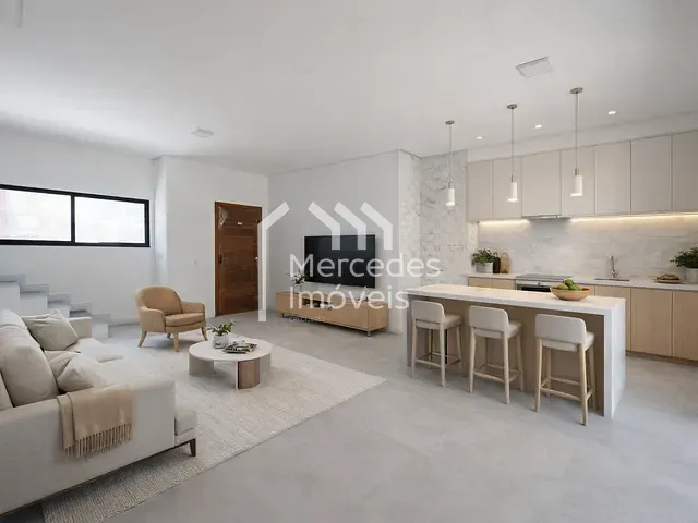 Sobrado com 102m² 3 quartos e 3 banheiros, à venda, no bairro São João em Itajaí