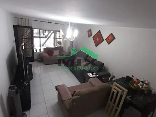 Casa com 270m² 3 quartos e 4 banheiros, à venda, no bairro Taboão em São Bernardo do Campo