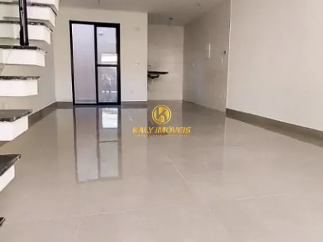 Sobrado com 130m² 3 quartos e 3 banheiros, à venda, no bairro Vila Curuçá em Santo André