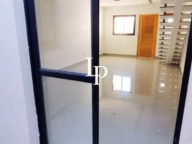 Sobrado com 130m² 3 quartos e 3 banheiros, à venda, no bairro Vila Curuçá em Santo André