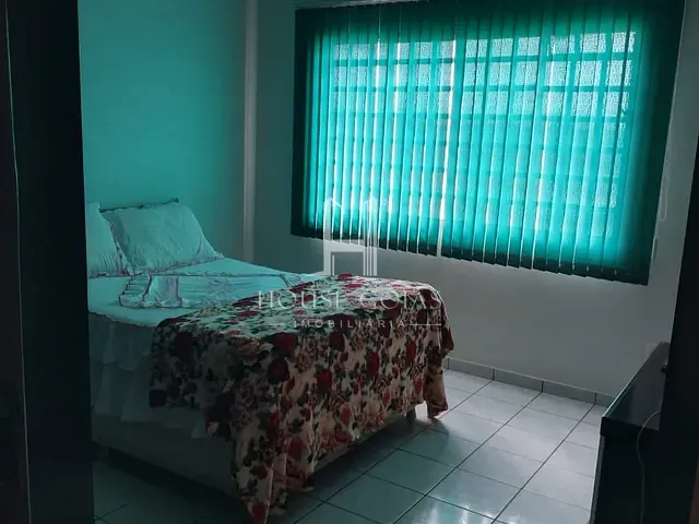 Sobrado com 550m² 4 quartos e 2 banheiros, à venda, no bairro Jardim Balneário Meia Ponte em Goiânia