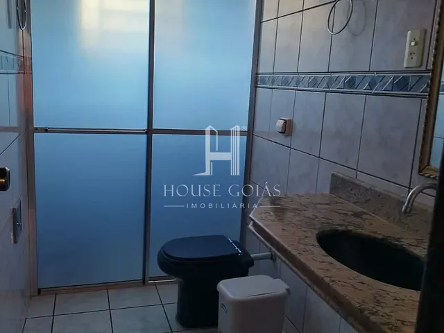 Sobrado com 550m² 4 quartos e 2 banheiros, à venda, no bairro Jardim Balneário Meia Ponte em Goiânia