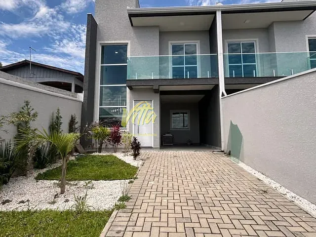 Sobrado com 180m² 3 quartos e 3 banheiros, à venda, no bairro Iguaçu em Araucária