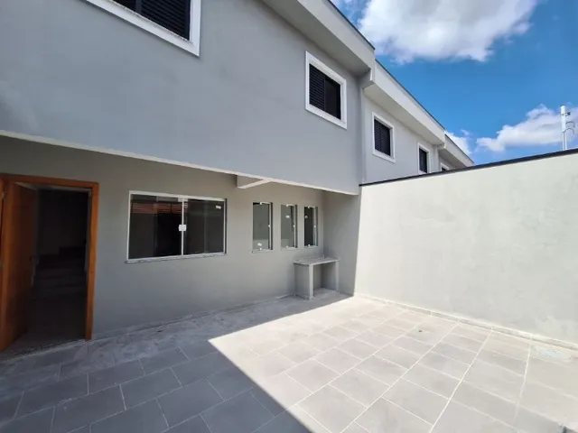 Sobrado 3 quartos e 2 banheiros, à venda, no bairro Campestre em Santo André