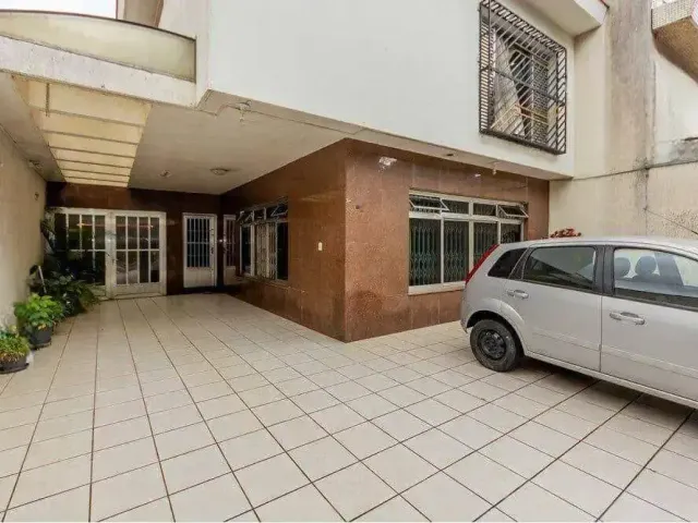 Sobrado com 300m² 3 quartos e 5 banheiros, à venda, no bairro Vila Lúcia Elvira em São Paulo