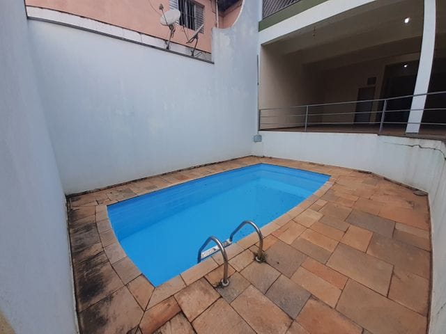 Foto do Casa - Casa com piscina, churrasqueira, 3 dormitórios e 1 suíte à venda, 335 m² por R$ 1.100.000,00 - Quitaúna - Osasco/SP | Collina Imóveis