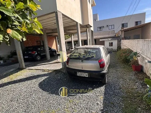 Sobrado com 316m² 2 quartos e 2 banheiros, à venda, no bairro Morretes em Itapema