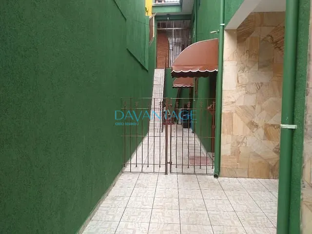 Sobrado com 180m² 3 quartos e 2 banheiros, à venda, no bairro Conjunto Residencial Jardim Canaã em São Paulo