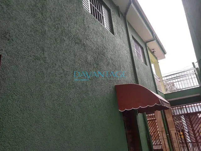 Sobrado com 180m² 3 quartos e 2 banheiros, à venda, no bairro Conjunto Residencial Jardim Canaã em São Paulo