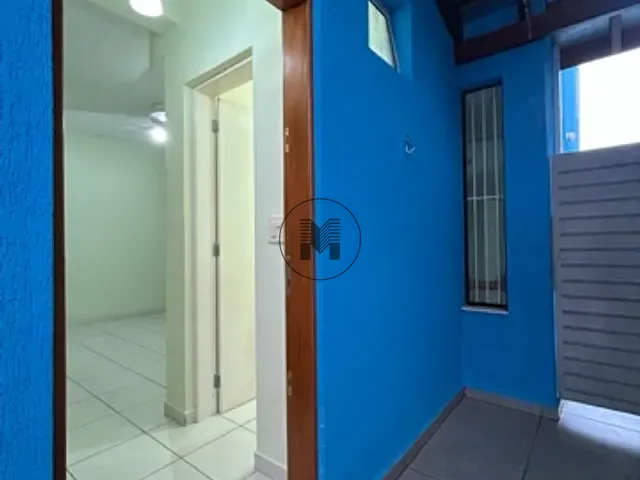 Sobrado 3 quartos e 3 banheiros, para alugar, no bairro Jardim Independência em Taubaté