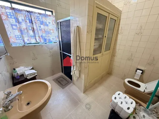 Sobrado com 172m² 3 quartos e 3 banheiros, à venda, no bairro Jardim Boa Vista em Pindamonhangaba