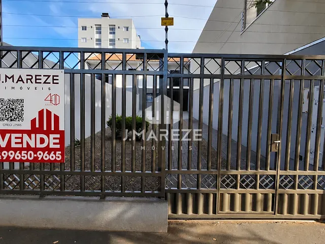 Sobrado com 180m² 2 quartos e 2 banheiros, à venda, no bairro Centro em Apucarana