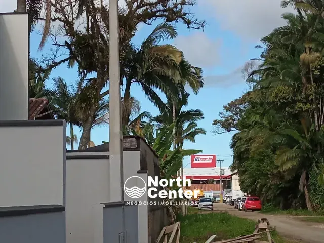 Sobrado com 118m² 3 quartos e 4 banheiros, à venda, no bairro pinheiros em Balneário Barra do Sul
