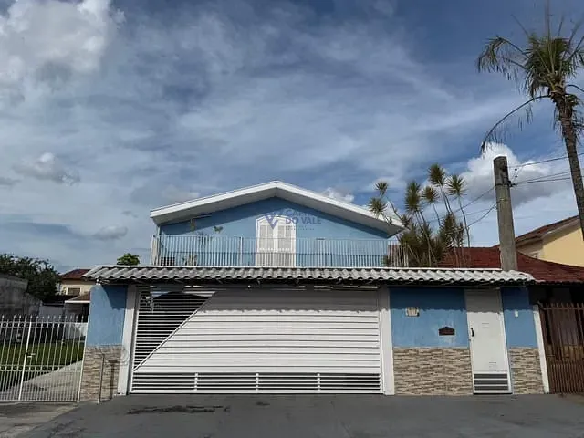 Sobrado com 293m² 5 quartos e 4 banheiros, à venda, no bairro Jardim das Indústrias em São José dos Campos