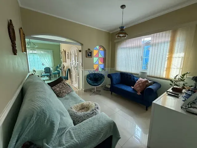 Sobrado com 293m² 5 quartos e 4 banheiros, à venda, no bairro Jardim das Indústrias em São José dos Campos