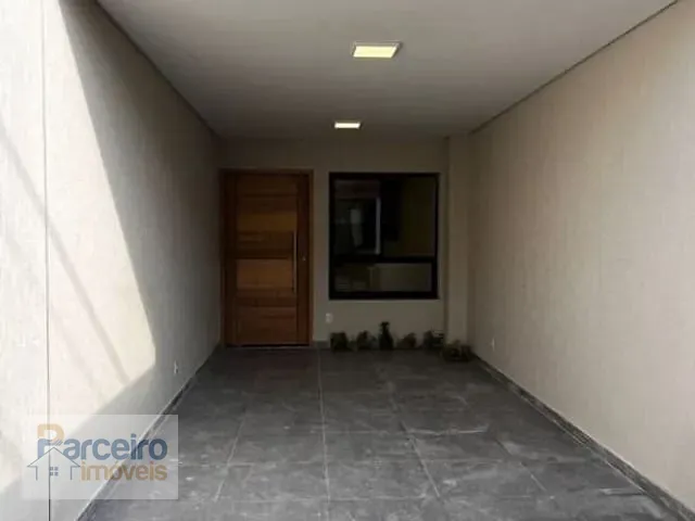 Sobrado com 186m² 3 quartos e 2 banheiros, à venda, no bairro Vila Ré em São Paulo