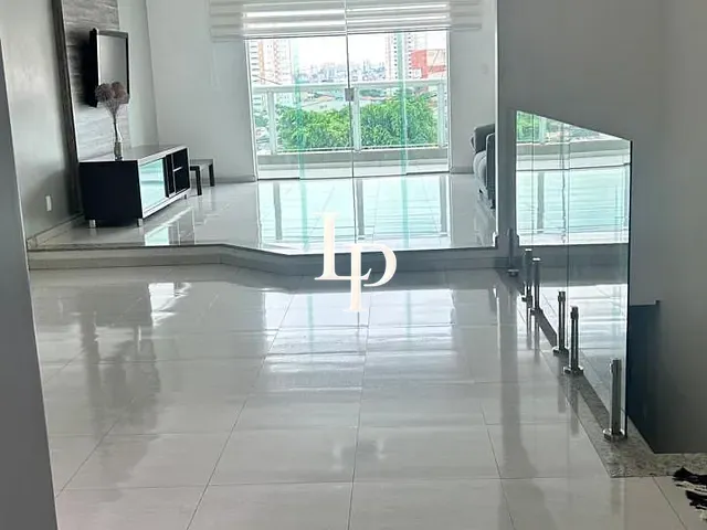 Sobrado com 360m² 4 quartos e 3 banheiros, à venda, no bairro Barcelona em São Caetano do Sul