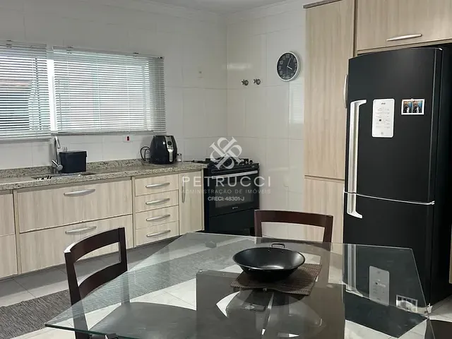 Sobrado com 360m² 4 quartos e 3 banheiros, à venda, no bairro Barcelona em São Caetano do Sul
