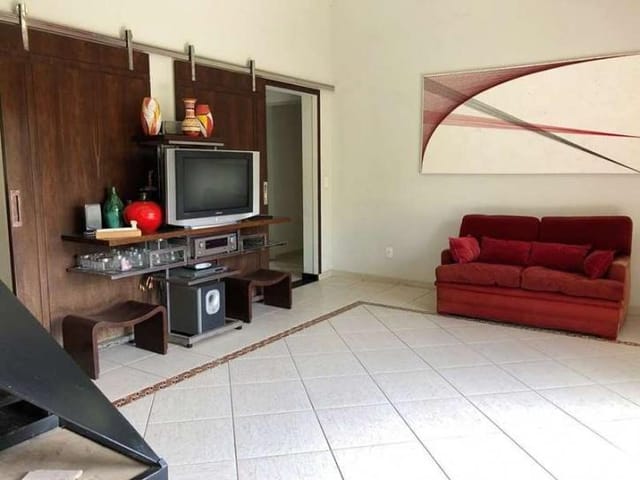 Sobrado com 1512m² 4 quartos e 8 banheiros, à venda, no bairro Paisagem Renoir em Cotia