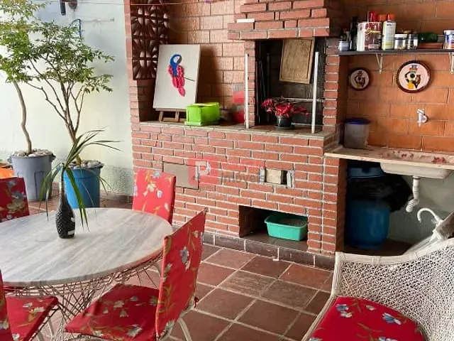 Sobrado 3 quartos e 3 banheiros, à venda, no bairro Jardim Itapeva em São Paulo