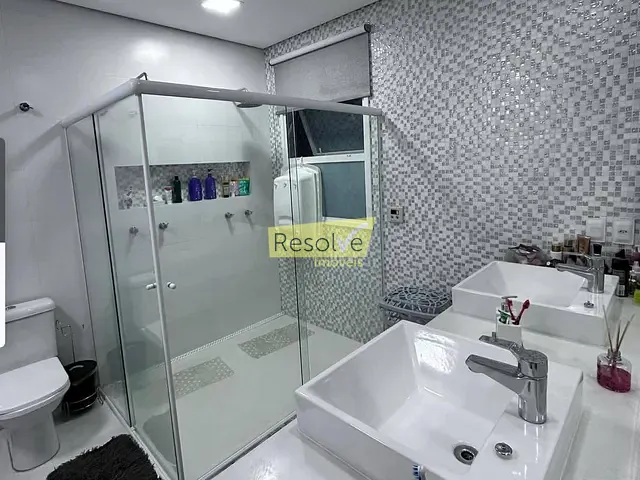 Sobrado com 360m² 3 quartos e 5 banheiros, à venda, no bairro Parque Residencial Itapeti em Mogi das Cruzes
