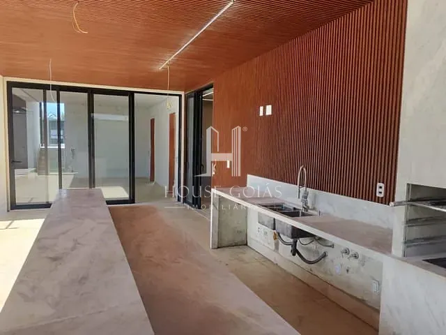Sobrado com 532m² 3 quartos e 4 banheiros, à venda, no bairro Jardins França em Goiânia