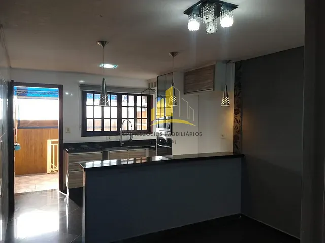 Sobrado com 172m² 3 quartos e 3 banheiros, à venda, no bairro Itaquera em São Paulo