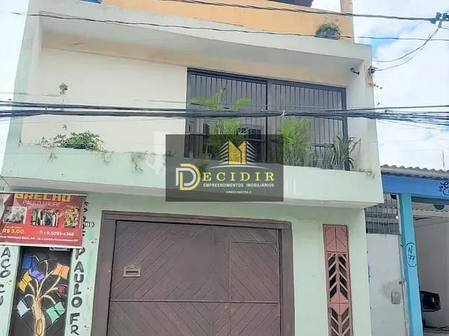 Sobrado com 300m² 4 quartos e 4 banheiros, à venda ou para alugar, no bairro Lajeado em São Paulo
