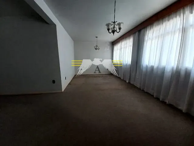 Sobrado com 250m² 3 quartos e 3 banheiros, à venda, no bairro Embu Mirim em Itapecerica da Serra