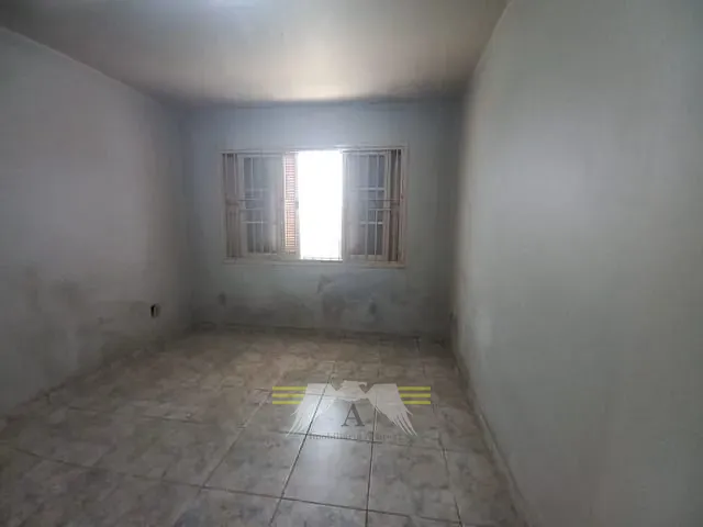 Sobrado com 250m² 3 quartos e 3 banheiros, à venda, no bairro Embu Mirim em Itapecerica da Serra