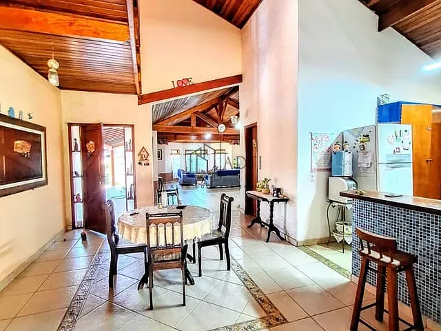 Sobrado com 1000m² 3 quartos e 3 banheiros, à venda, no bairro Mogi Moderno em Mogi das Cruzes