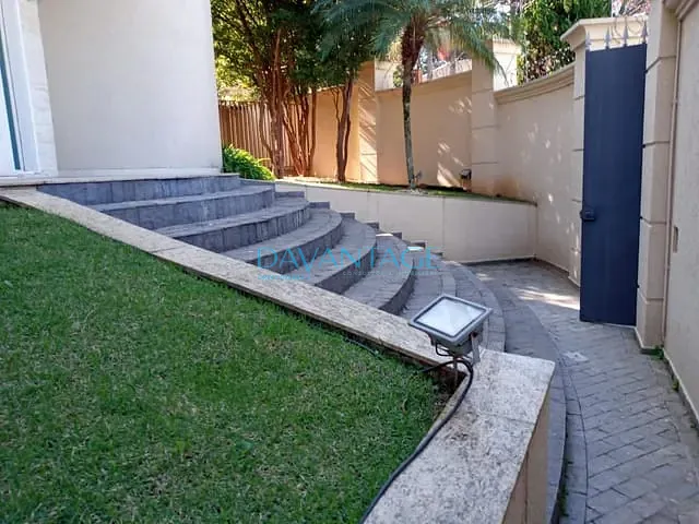 Casa com 550m² 4 quartos e 4 banheiros, à venda, no bairro City América em São Paulo