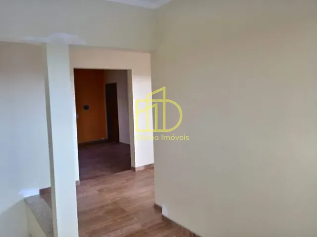 Sobrado com 296m² 4 quartos e 1 banheiro, à venda, no bairro Jardim Vila São Domingos em Sorocaba